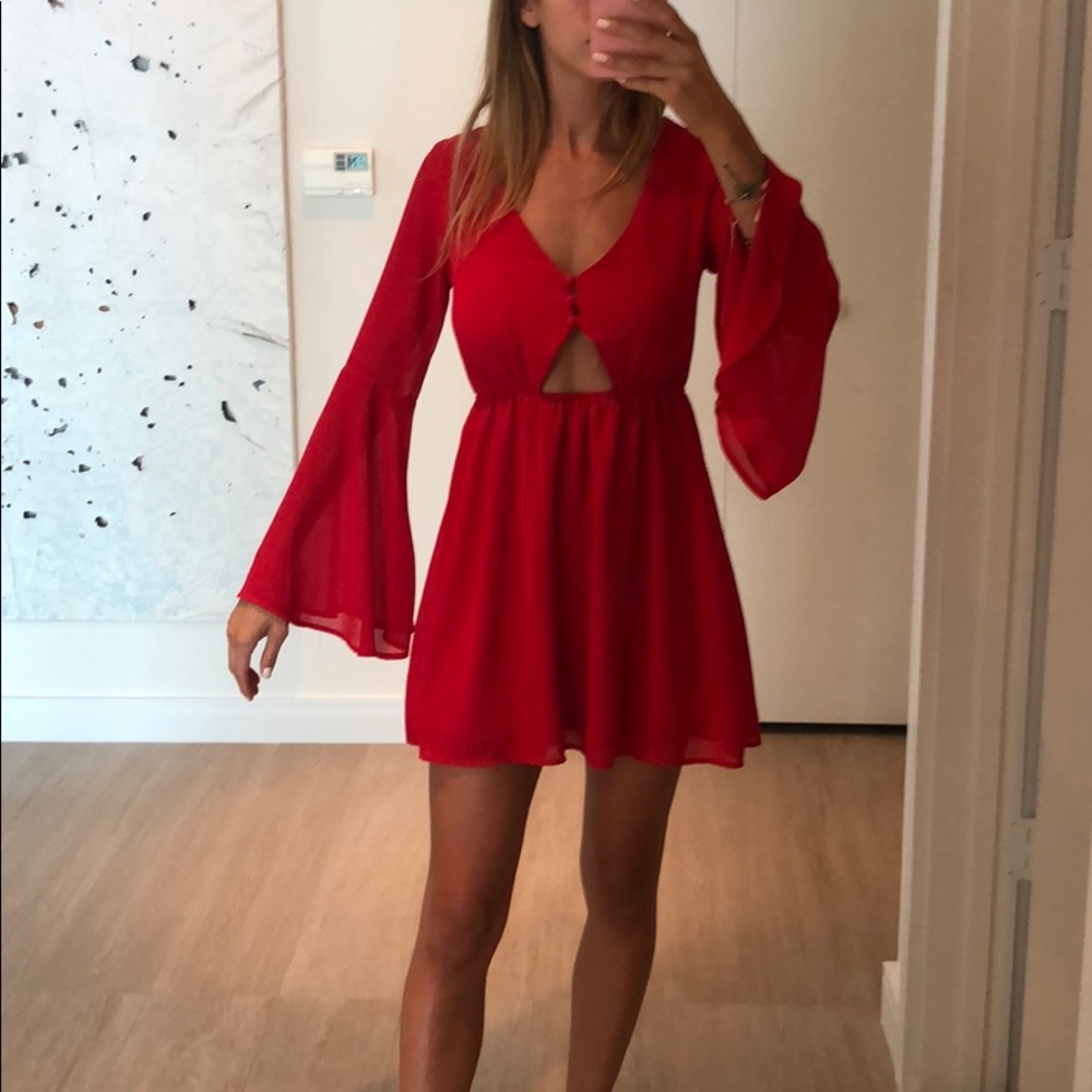 Red casual cutout dress